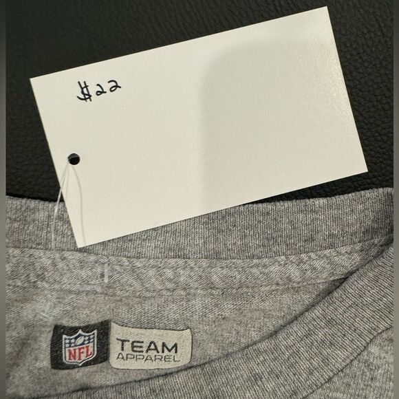 NFL Team Apparel Cleveland Browns Football Tee - Picture 6 of 6